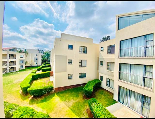 2 BEDROOM APARTMENT FOR SALE IN BEVERLEY